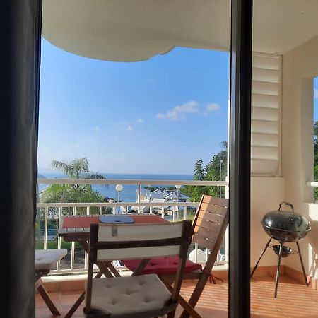 Ti Punch Vue Sur Mer La Trinité Kültér fotó