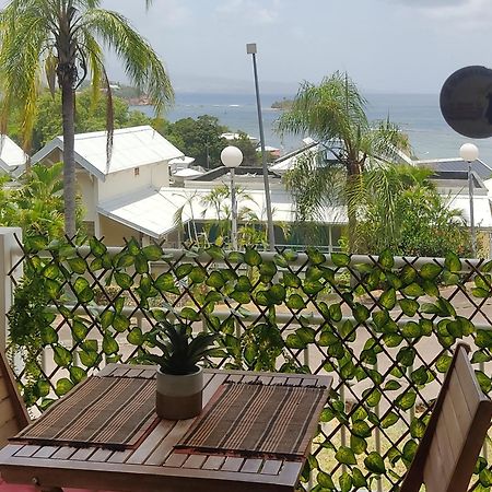 Ti Punch Vue Sur Mer La Trinité Kültér fotó